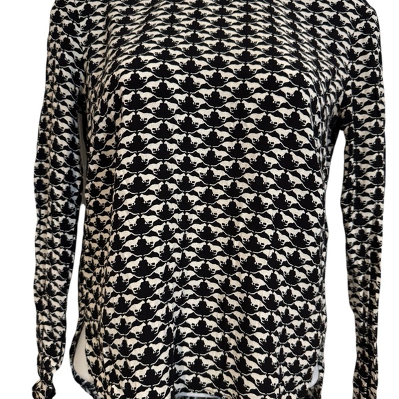 H&M Tops - H&M Monochrome Animal Print Top